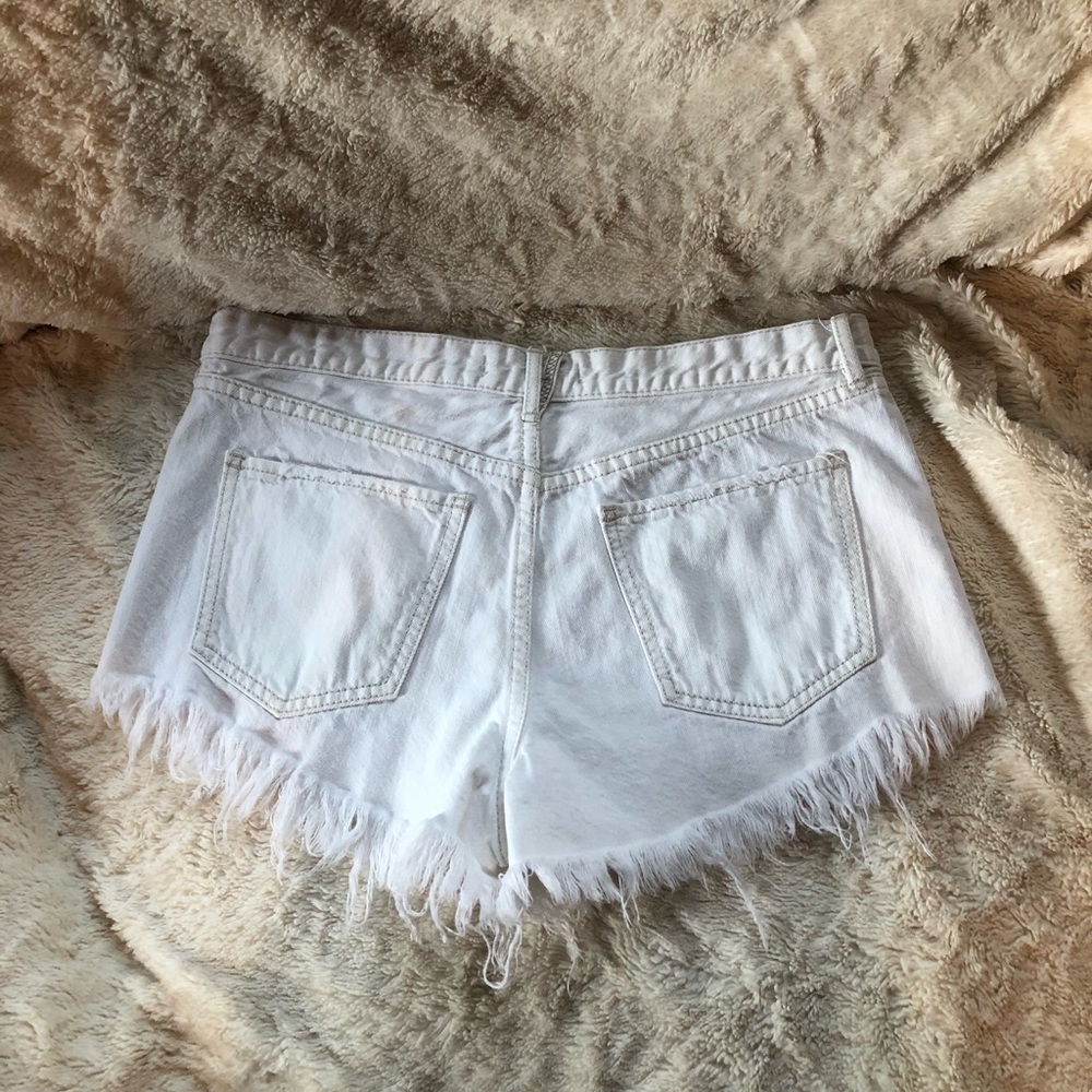 Free People. We the Free jean shorts - Picture 2 of 3